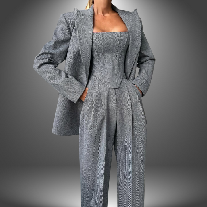 Alexia | Elegant Classic Suit