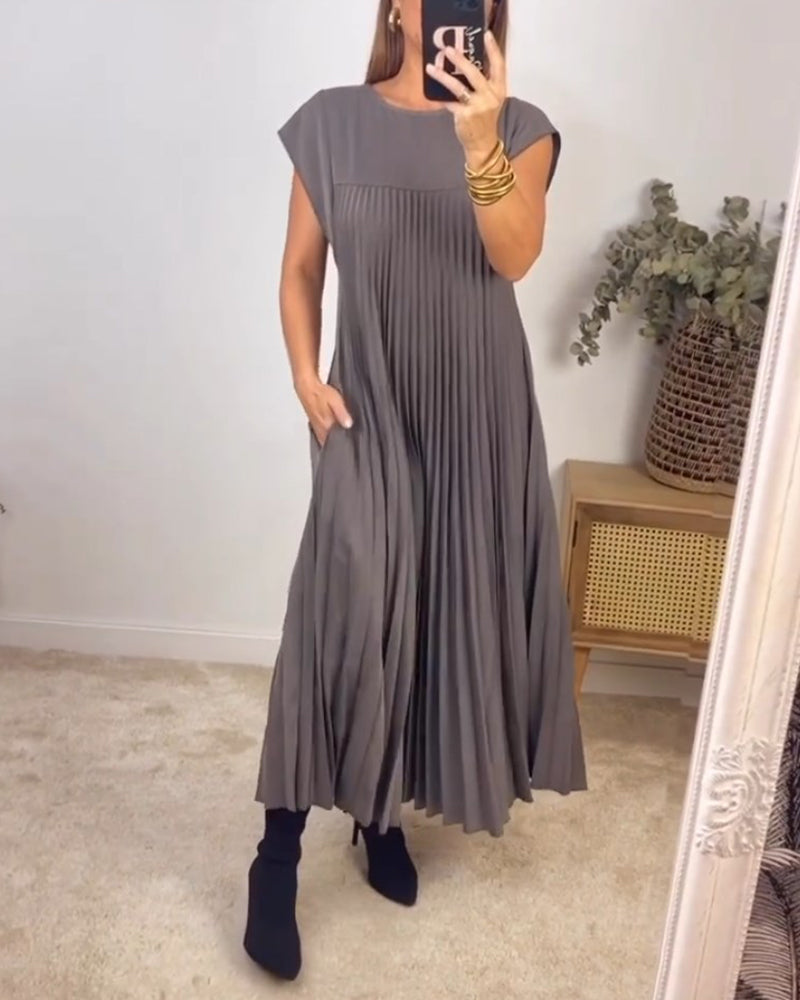 Mathilda | Elegant Pleated Dress