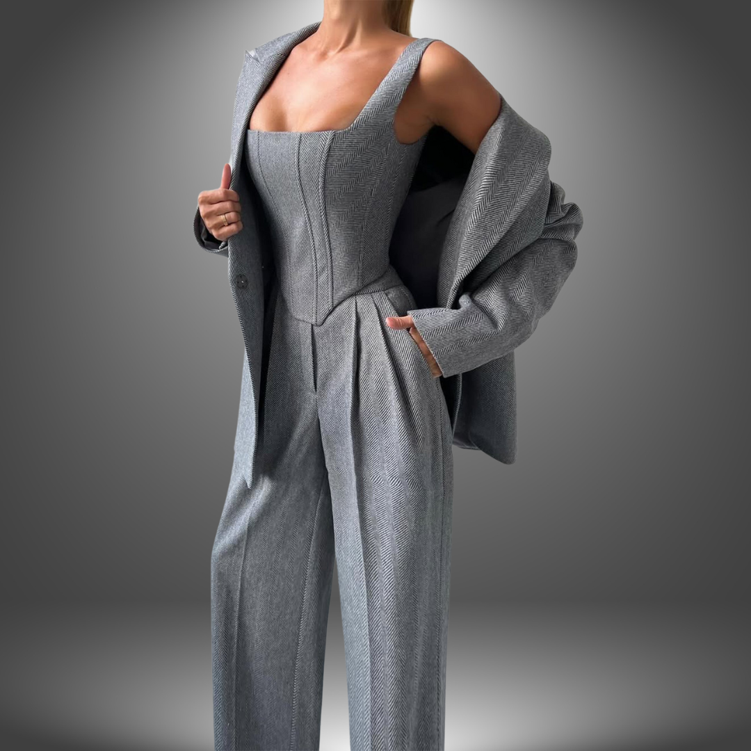 Alexia | Elegant Classic Suit