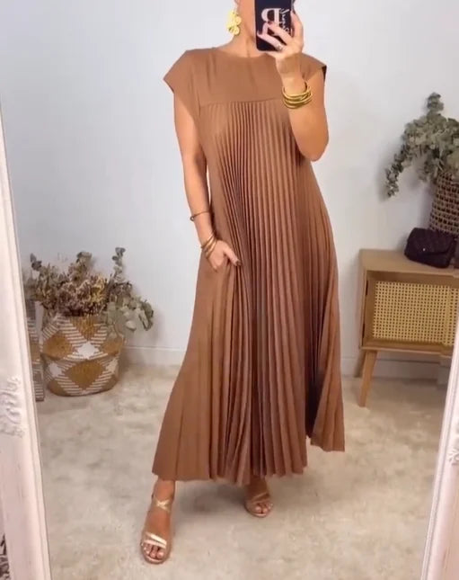 Mathilda | Elegant Pleated Dress