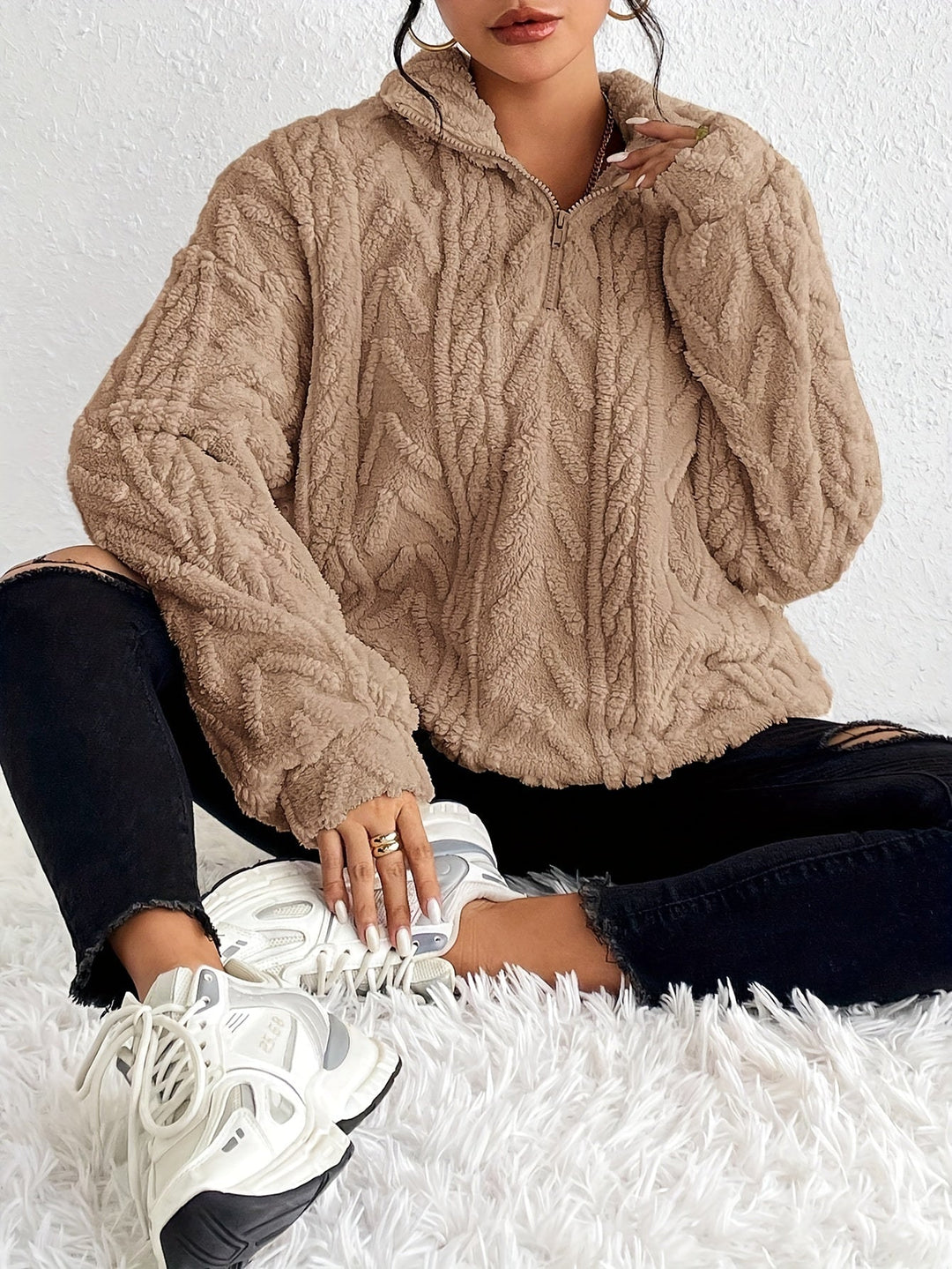 Dianne - Luxe Cable-Knit Fleece Sweatshirt